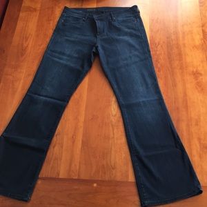 “Karen” baby boot cut jeans. Size 14